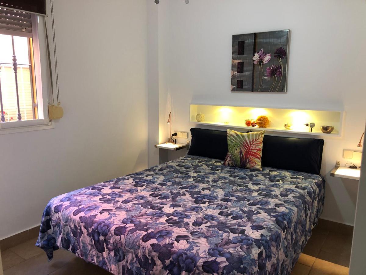 Apartamentos Casa Tia Antonia มาลากา ภายนอก รูปภาพ