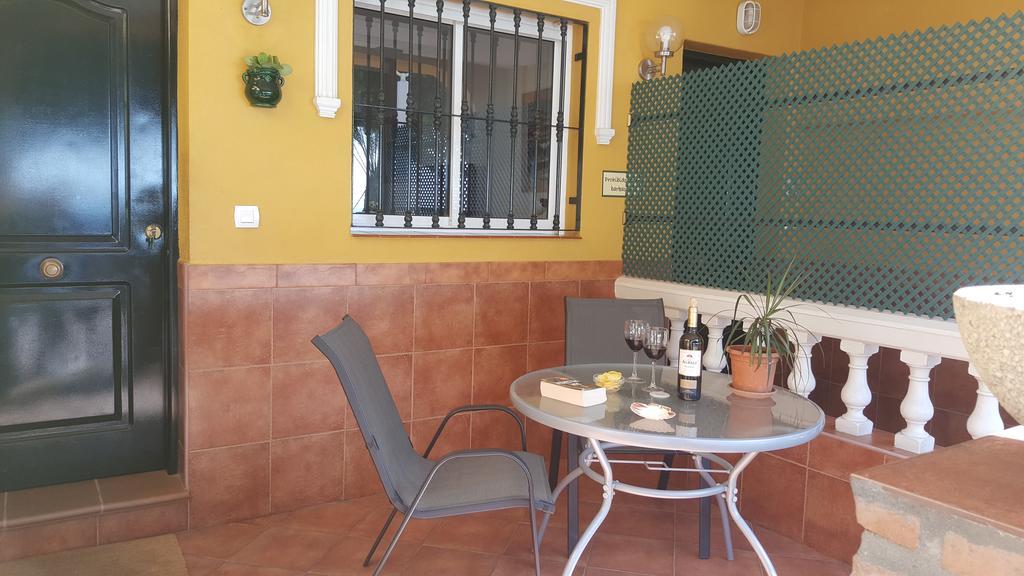 Apartamentos Casa Tia Antonia มาลากา ภายนอก รูปภาพ